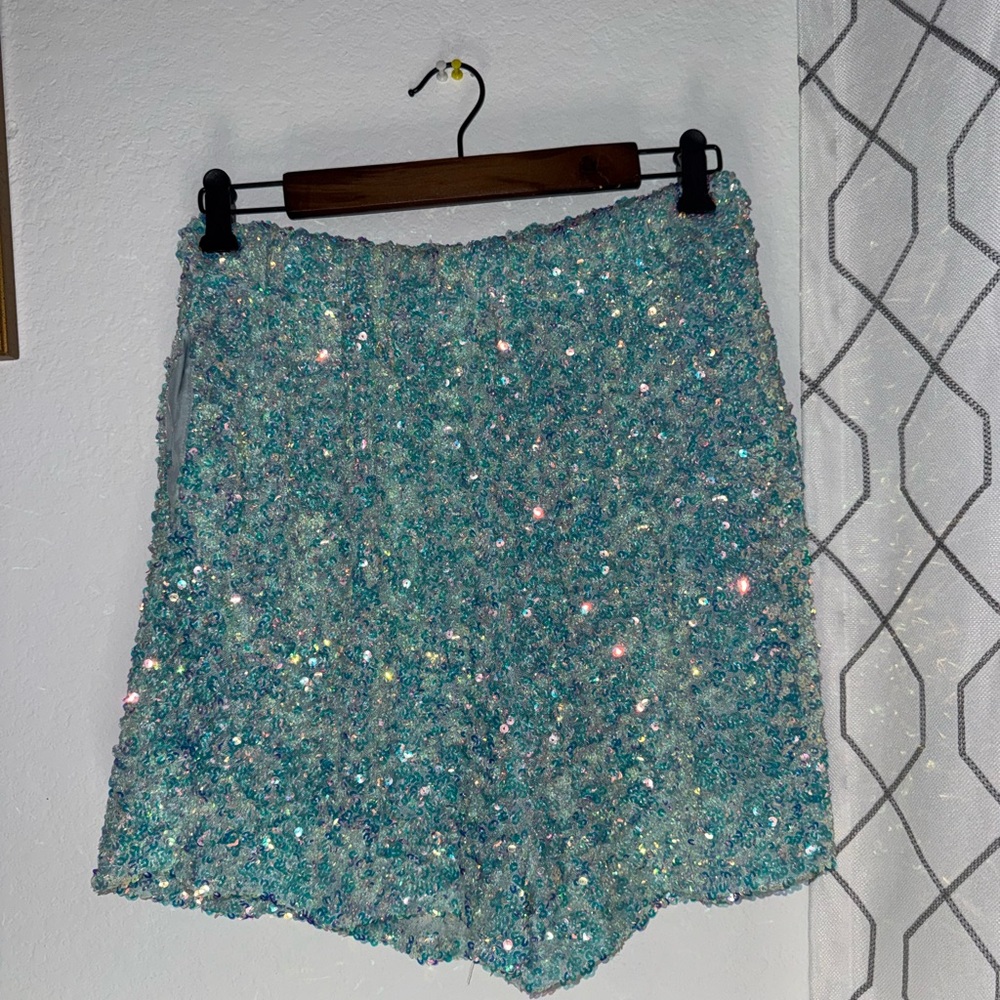 Fantastic Fawn Teal Sequin Women's Shorts